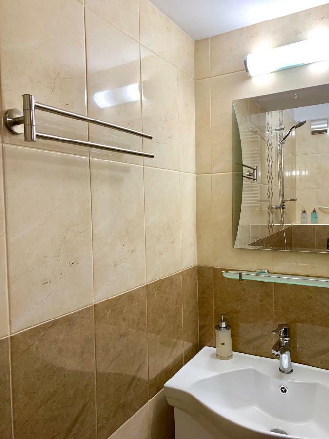 Apartemen Niki Sofia